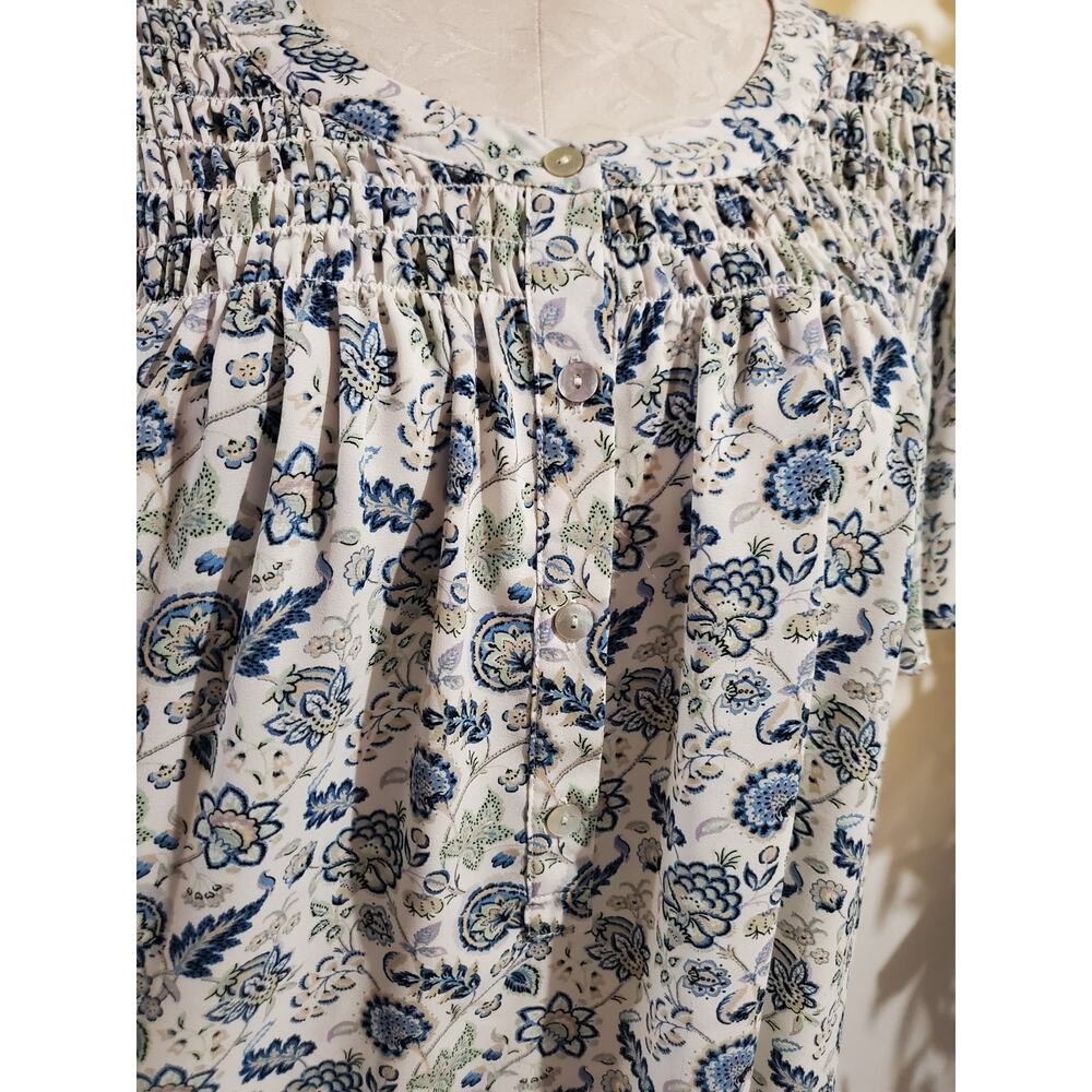 Rose + Olive Womens Floral Smocked Flutter Sleeve Popover Blouse Size 1X Cottage - Picture 6 of 13